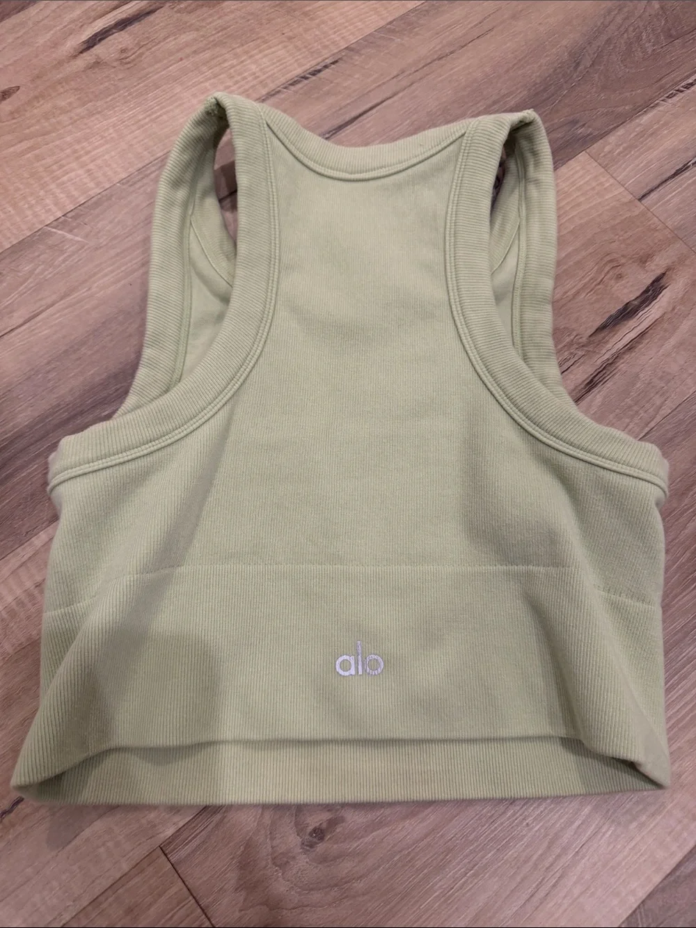ALO Yoga color little
